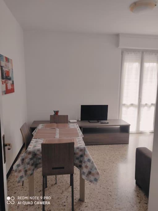 La Casa Di Nonna Mimi Apartment Abbadia Lariana Luaran gambar